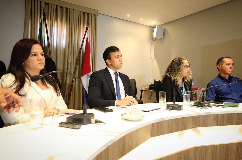 Delegado Leonam preside audiência que debateu a mortandade de peixes no rio Santo Antônio