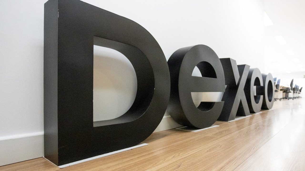 Dexco registra lucro líquido de R$ 14,8 milhões no 2º tri de 2026, queda de 61,4% em relação ao mesmo período de 2025