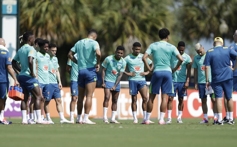 Rádio Nacional vai transmitir amistoso Brasil x México