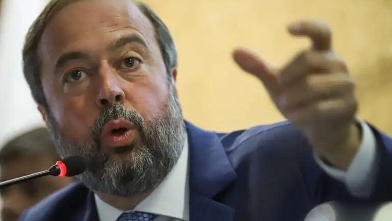 Conta de luz grátis e mercado aberto na mira do Congresso