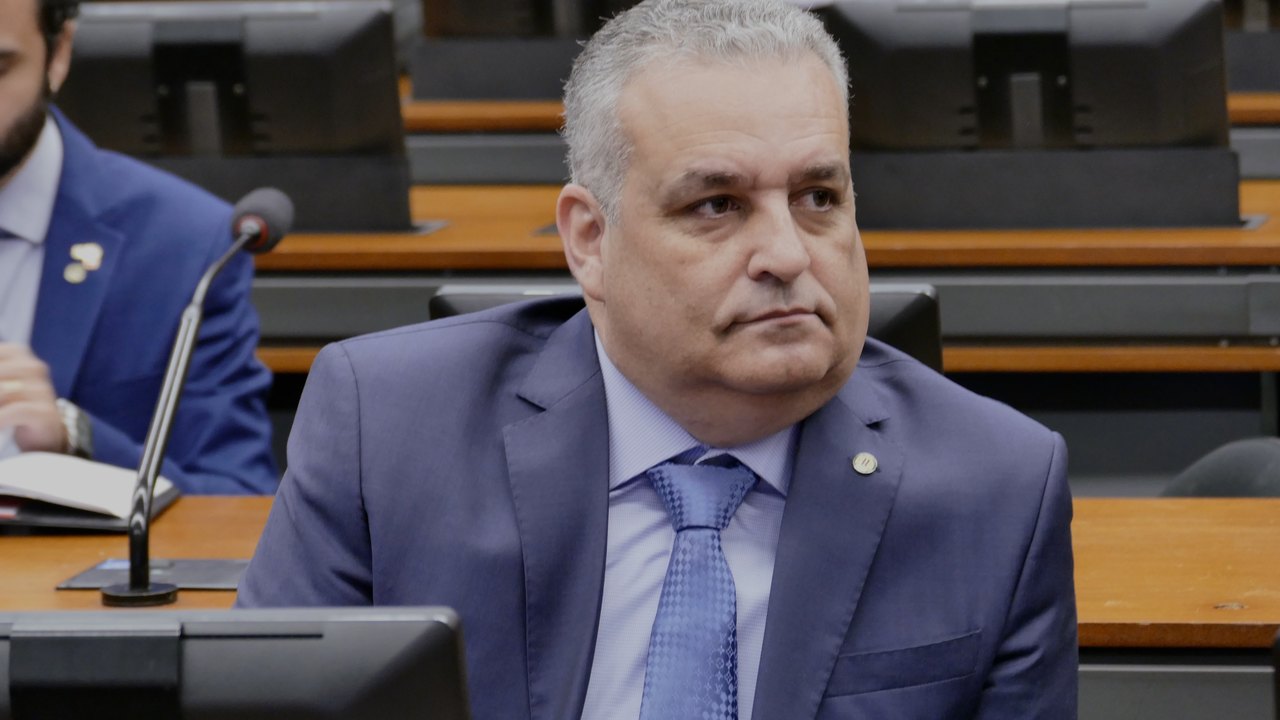 Discursos firmes e mais de 128 proposições apresentados marcam início do trabalho legislativo de Alfredo Gaspar