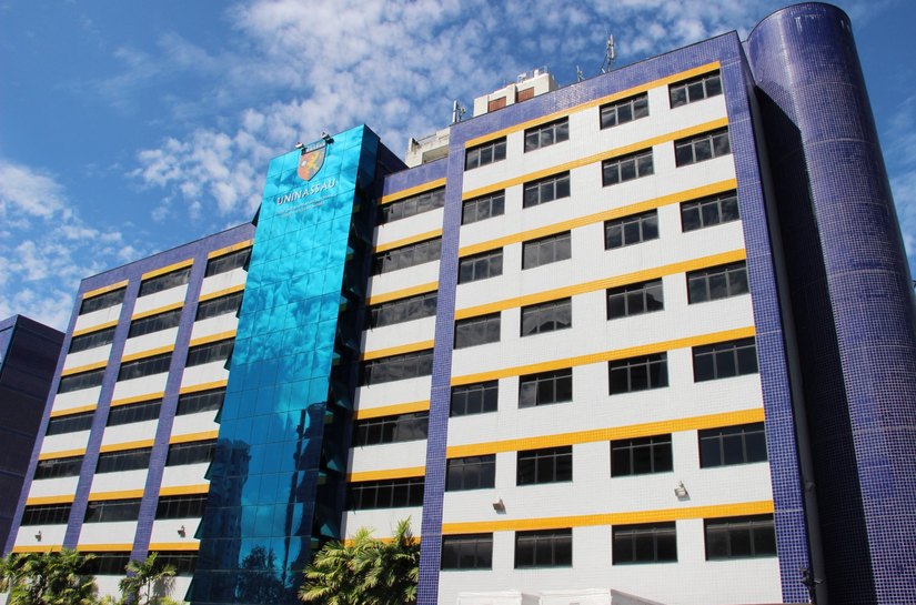 Ser Educacional registra crescimento recorde da captação de alunos do ensino híbrido