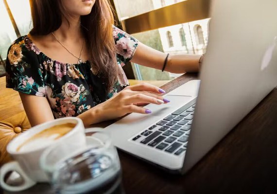 Empreendedor MEI: ultrapassou o limite de faturamento em 2023? Saiba como agir agora para evitar multas!