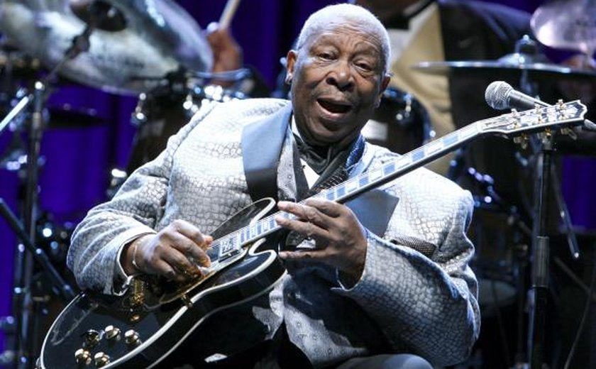 Considerado rei do blues, músico B.B. King morre aos 89 anos