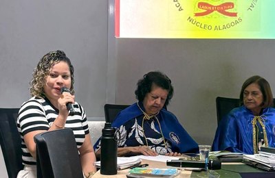 Palestra na ALANE -AL debate desafios e perspectivas das bibliotecas públicas no estado