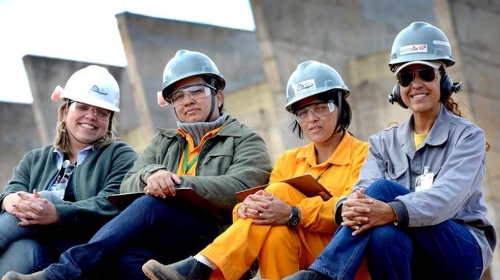 Avança o número de mulheres na construção e mineração