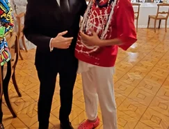 Ed Ribeiro e Emmanuel Macron - Crédito Divulgação 2.jpg 