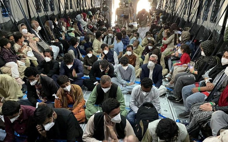 Músicos afegãos fogem do Taleban