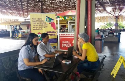 Posto itinerante da SMTT oferece serviços gratuitos no Clima Bom