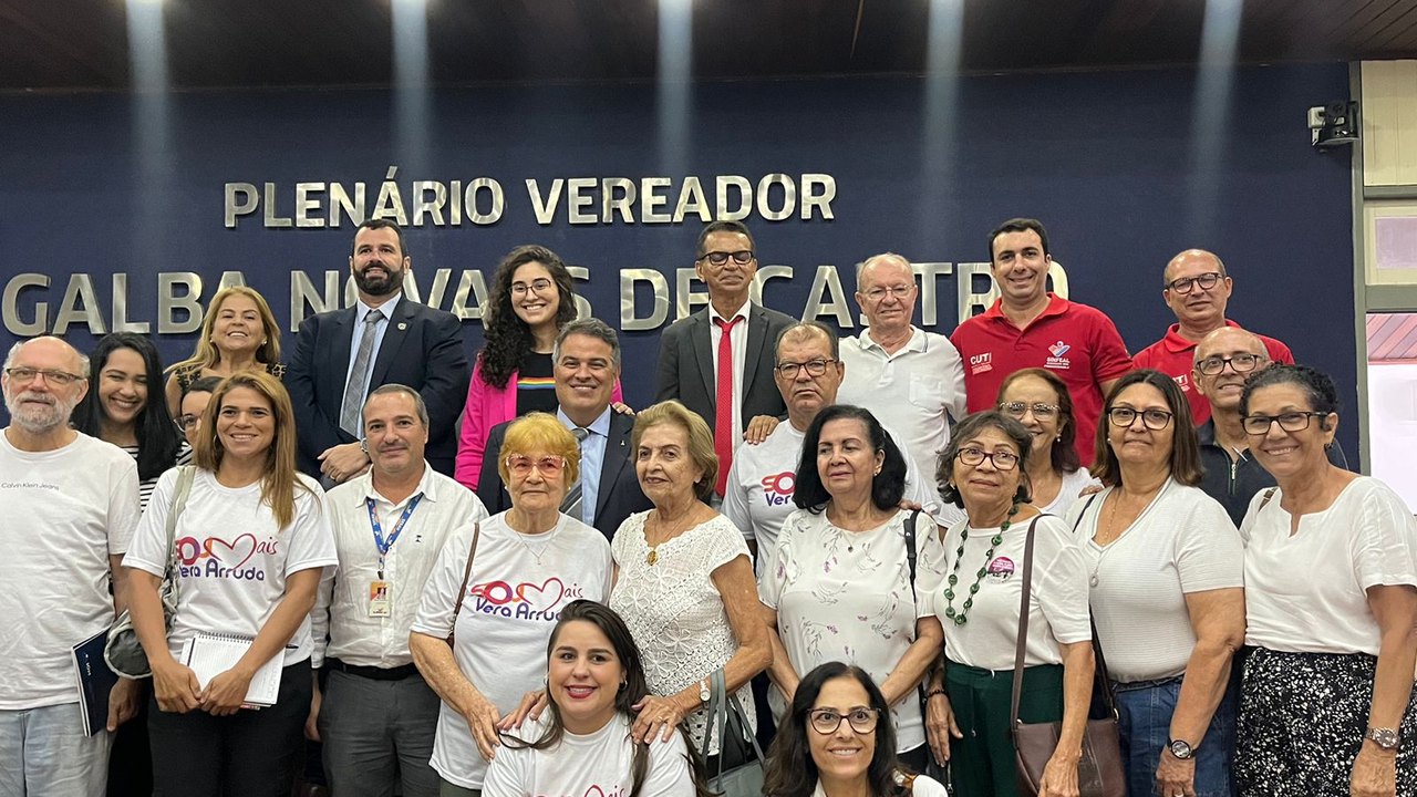 Moradores pressionam e Câmara aprova Audiência Pública de Teca Nelma sobre abertura do Vera Arruda