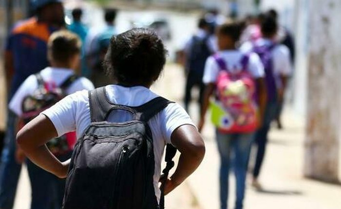 Ministério da Educação repassou R$ 14,1 bilhões para estados e municípios este ano