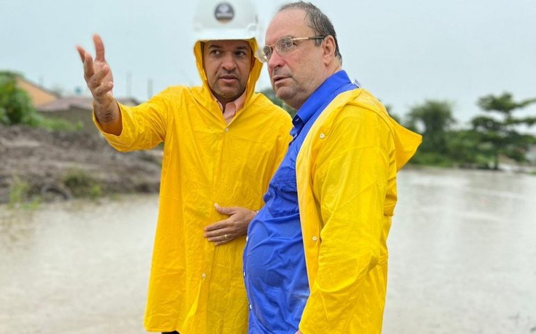 Prefeitura de Arapiraca abre novas galerias para escoamento das águas