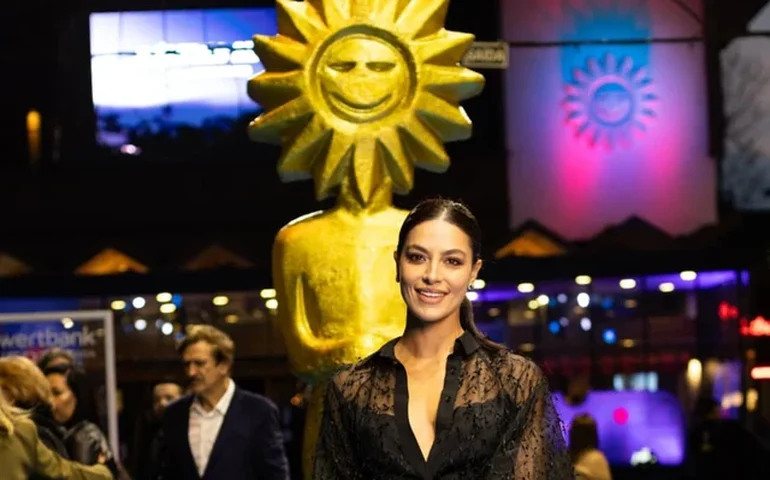 Desirée Pöpper prestigia o 53º Festival de Cinema de Gramado