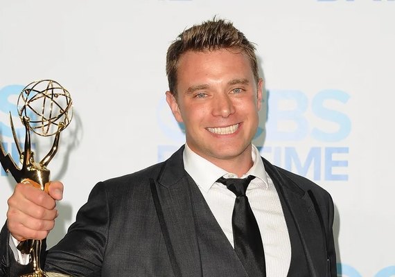 Mãe de Billy Miller, de Suits e CSI: Nova York, se pronuncia sobre causa da morte do ator