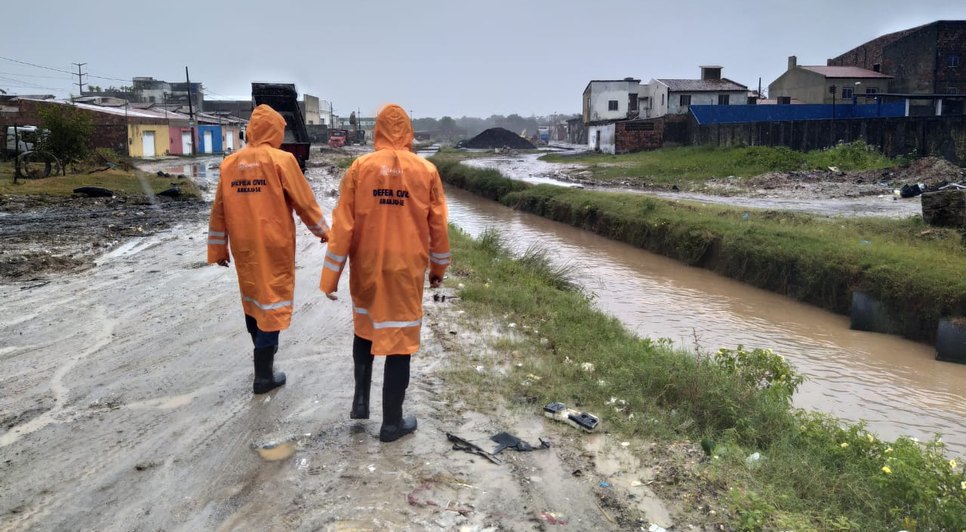 DEFESA CIVIL CHUVA / Foto: ASCOM/SEMDEC