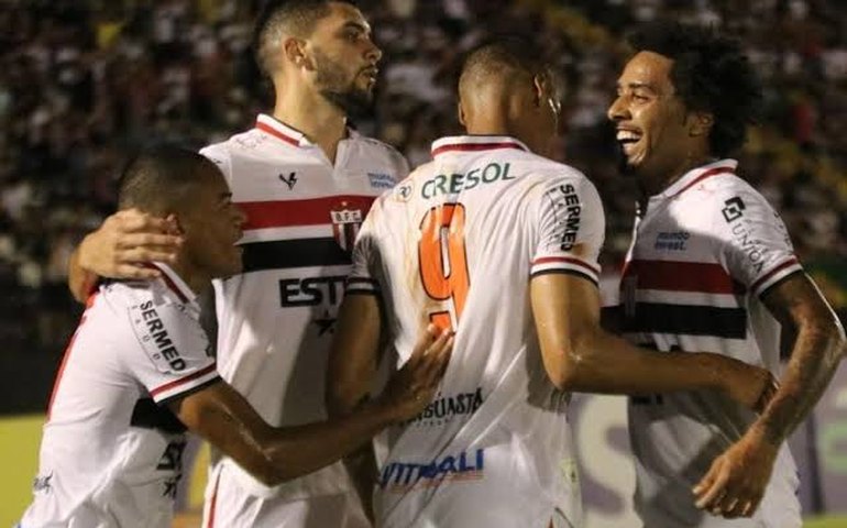 Botafogo-SP quebra jejum, supera Guarani e lidera o Grupo A do Paulistão
