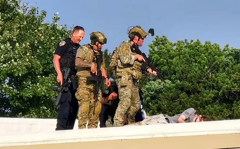 Campo de tiro, loja de armas e compra de escada: saiba o que o atirador fez nas 48 horas antes de tentar matar Trump