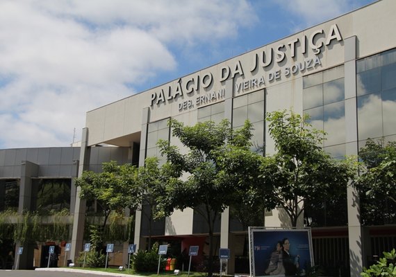 Afastados por suspeita de corrupção, desembargadores de MT receberam salário de R$ 130 mil