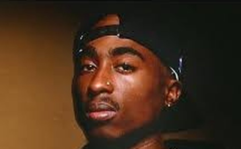 Família de Tupac Shakur contrata advogado para investigar possível ligação de Diddy com a morte do rapper