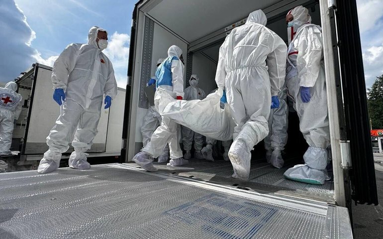 Rússia entrega mais 1.000 cadáveres de soldados ucranianos a Kiev no âmbito dos acordos de Istambul