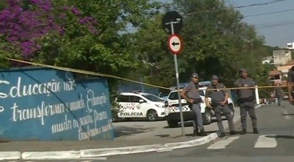 Tiroteio deixa um morto e dois feridos em escola estadual