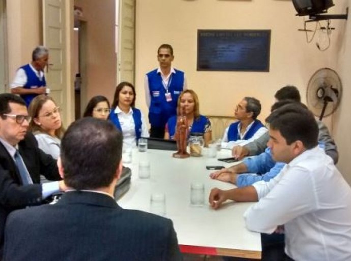 Procon fiscaliza postos de combustível e bancos em Palmeira dos Índios