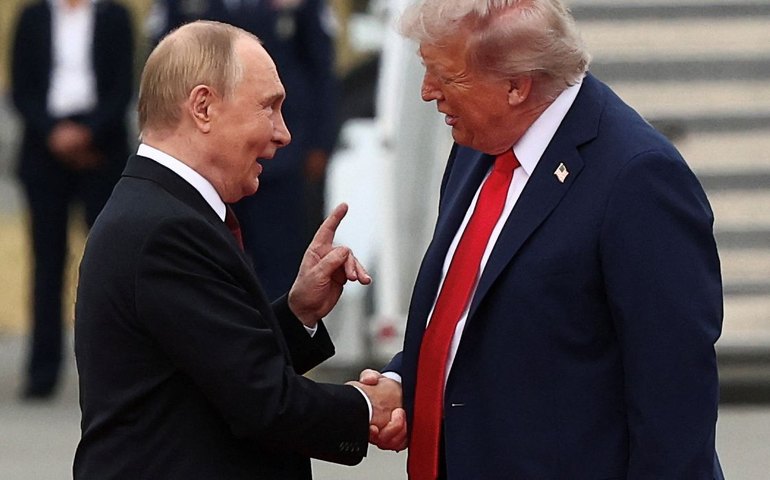 Trump e Putin encerram reunião sem acordo, mas com diálogo 'produtivo'