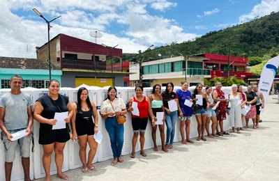 Mutirão chega ao fim e realiza o sonho da geladeira nova em Santana do Mundaú