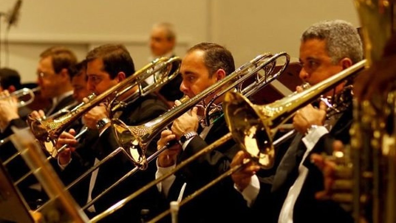 Sociedades musicais de Alagoas recebem instrumentos musicais