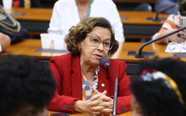 Comissão aprova projeto que prioriza criação de centros de pesquisa sobre combate à desertificação