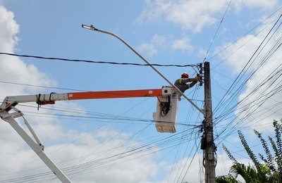 Prefeitura de Coruripe instala iluminação de LED em todas as ruas de Pindorama