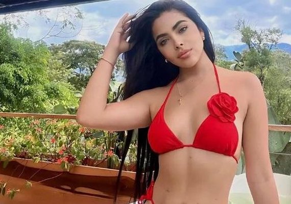 Ex-candidata à Miss Equador é morta a tiros dentro de restaurante