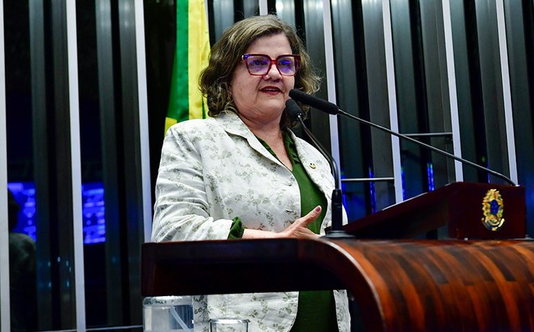 CE aprova Dom Hélder Câmara no livro de Heróis da Pátria