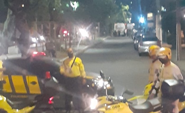 Equipes da SMTT controlaram o trânsito