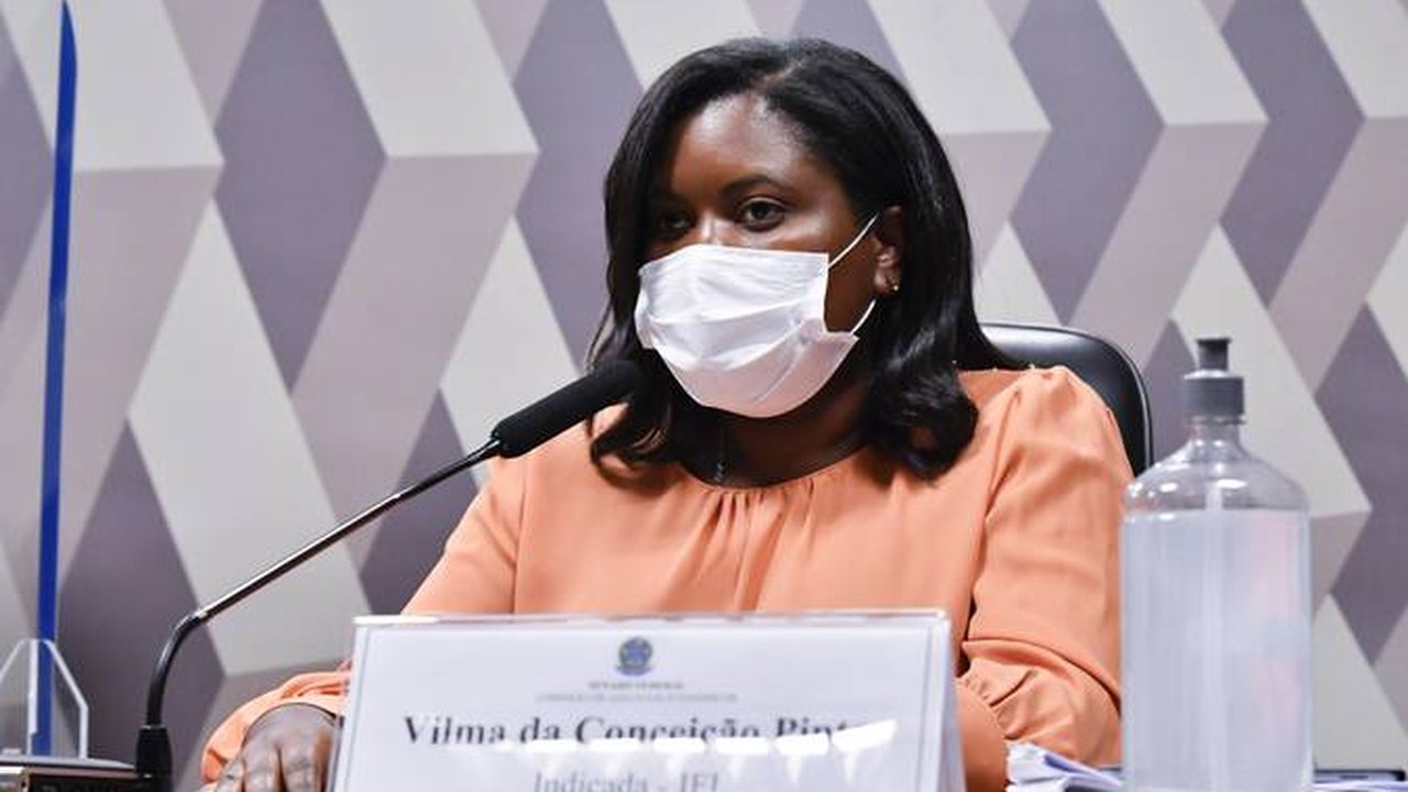 Nova diretora do IFI, economista Vilma da Conceição é filha de pescador e gari