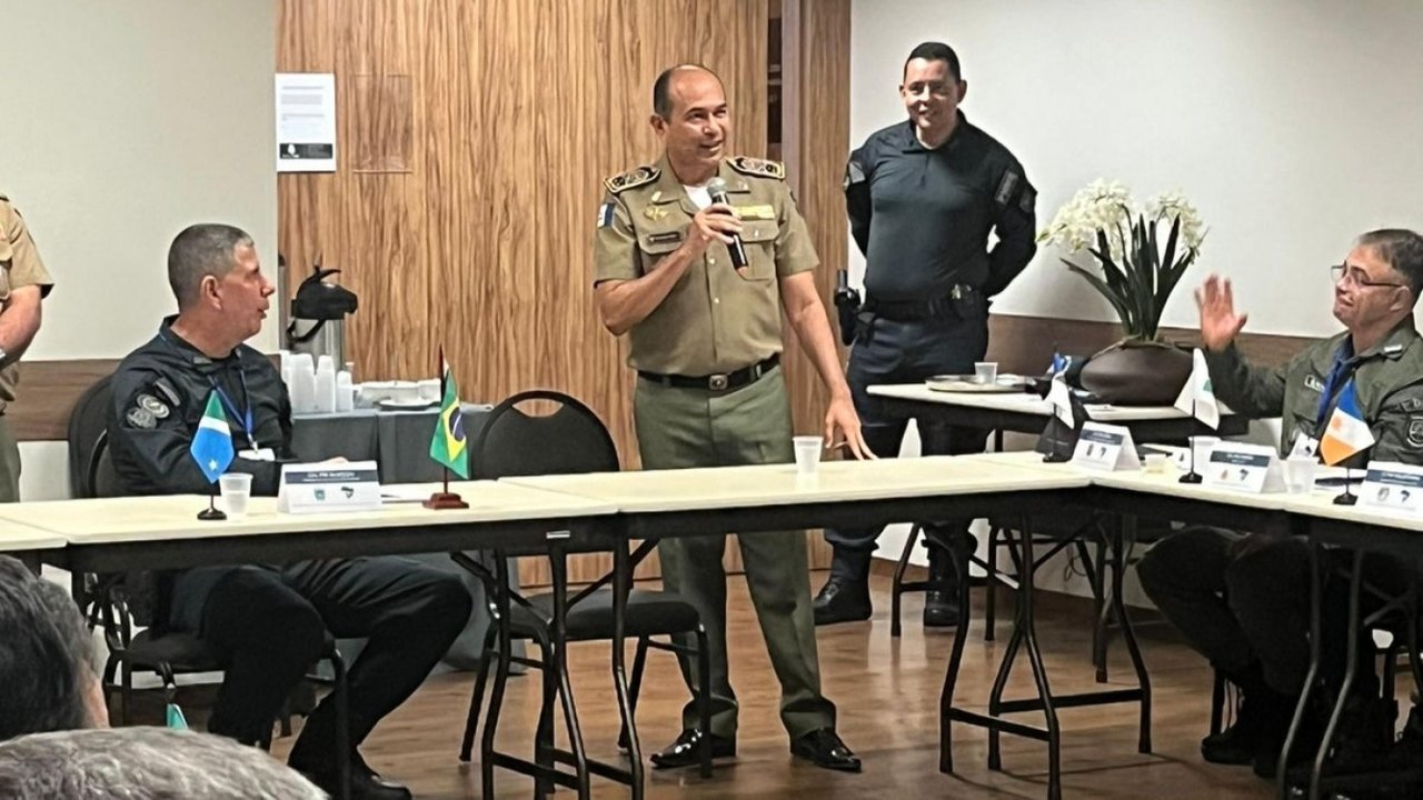 Comandante-geral da PM-AL apresenta estratégias de policiamento em simpósio no Mato Grosso do Sul
