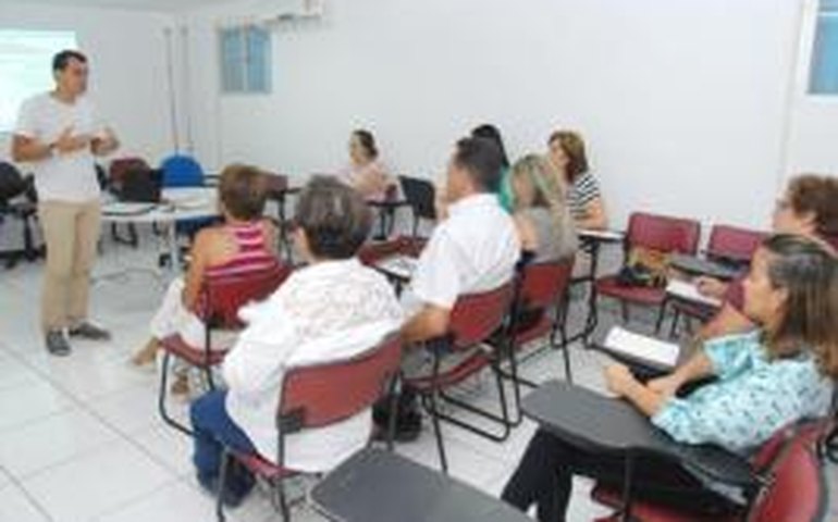 Técnicos discutem gestão de tecnologias em saúde