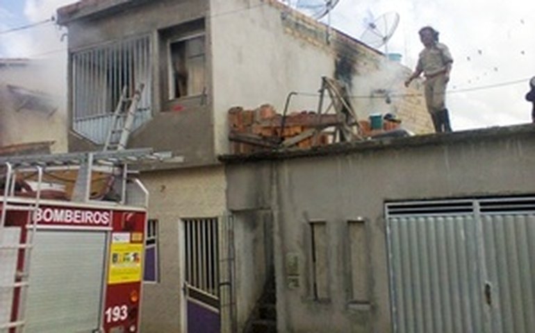 Inconformado com a separação, homem ateia fogo na própria residência na Bahia