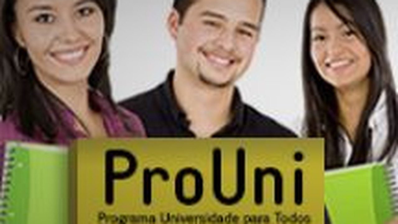 Selecionados no ProUni têm até amanhã para fazer matrícula