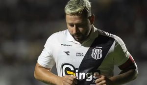 Elvis entrou com ação pedindo a rescisão contratual com a Ponte - Foto: Anderson Romão/AGIF