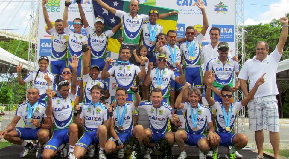 Seleção Sergipana de Ciclismo - Vicecampeã - Copa NE de Ciclismo 2014.JPG