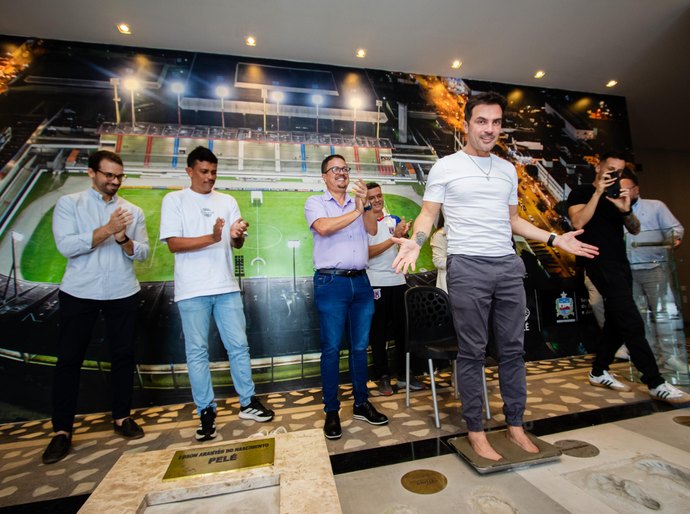 Falcão entra para o Hall da Fama do Estádio Rei Pelé em dia histórico para o esporte alagoano