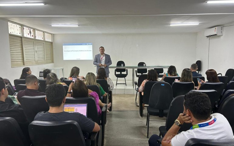 SSP capacita gestores regionais de educação sobre estratégias de prevenção à violência nas escolas