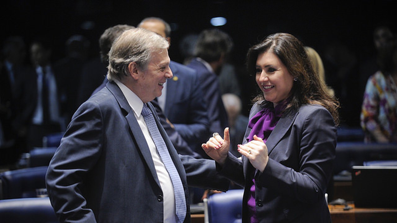 PSDB decide apoiar Simone Tebet com Tasso Jereissati de vice na chapa