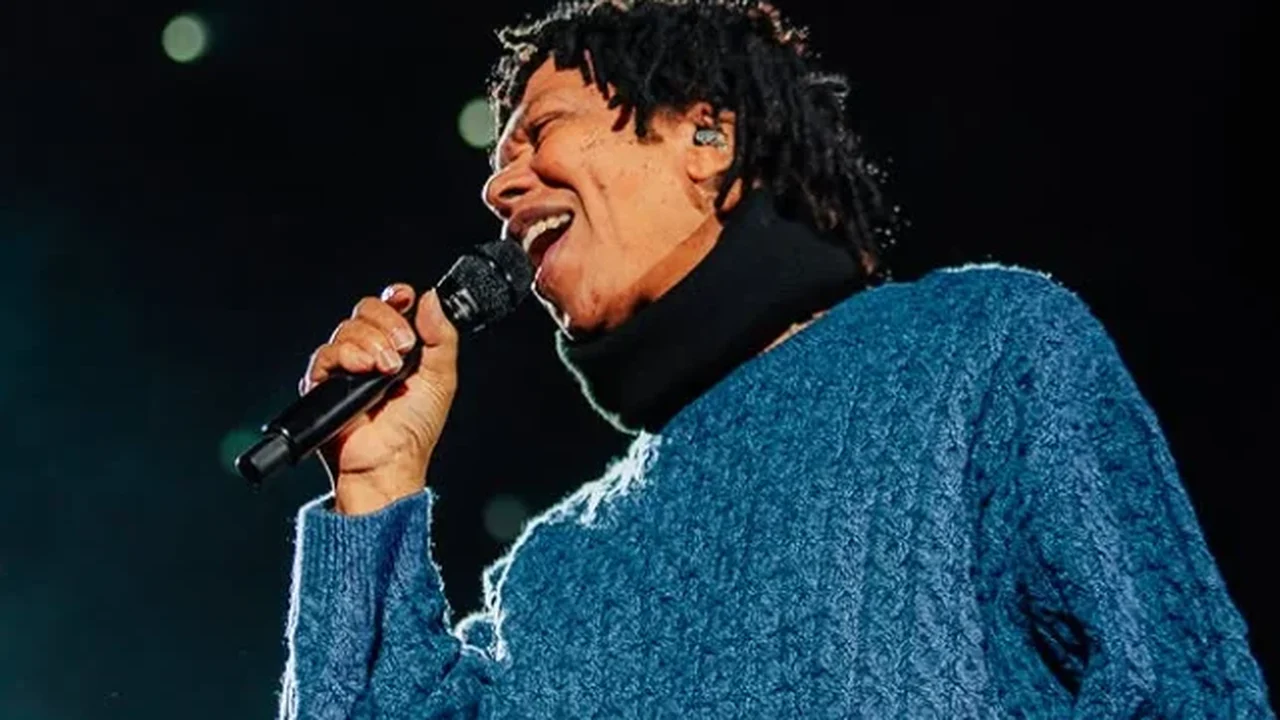Djavan homenageia Gal Costa em estreia de turnê no Rio: 'A maior intérprete que já tive'