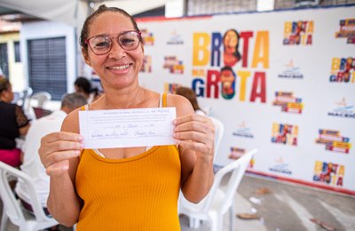Pré-inscrição na CNH Social leva perspectiva de mudança a moradores de grotas 