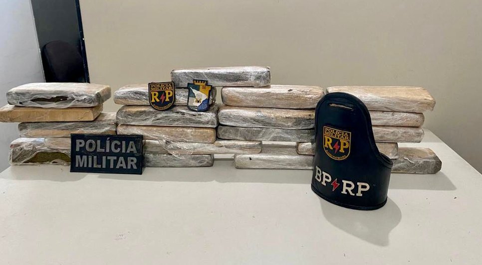 Operação policial termina com prisão, confronto e 12kg de drogas apreendidos em Aracaju