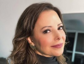 Sandy e namorado vão ao aniversário de Lucas Lima, ex da cantora