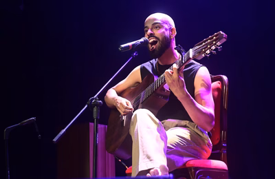 Projeto Seis & Meia reúne música, emoção e valorização da cultura no Theatro Sete de Setembro