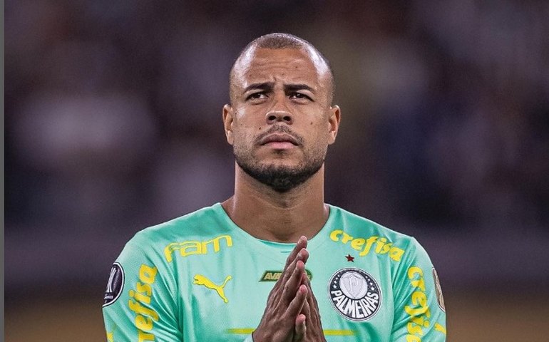 Mayke celebra renovação com o Palmeiras e prevê conquistas: 'Dar tudo por um ano excelente'